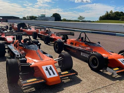 The Formula Renault single seater cars.